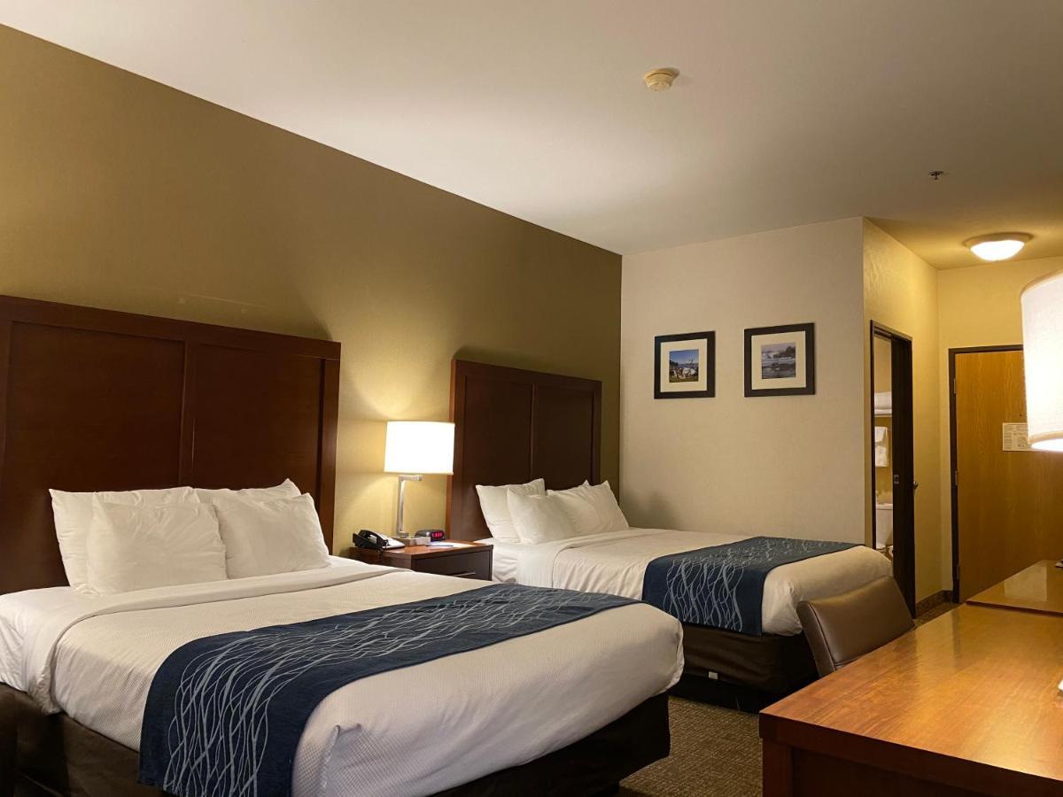 Comfort Inn Marina On The Monterey Bay Exterior foto