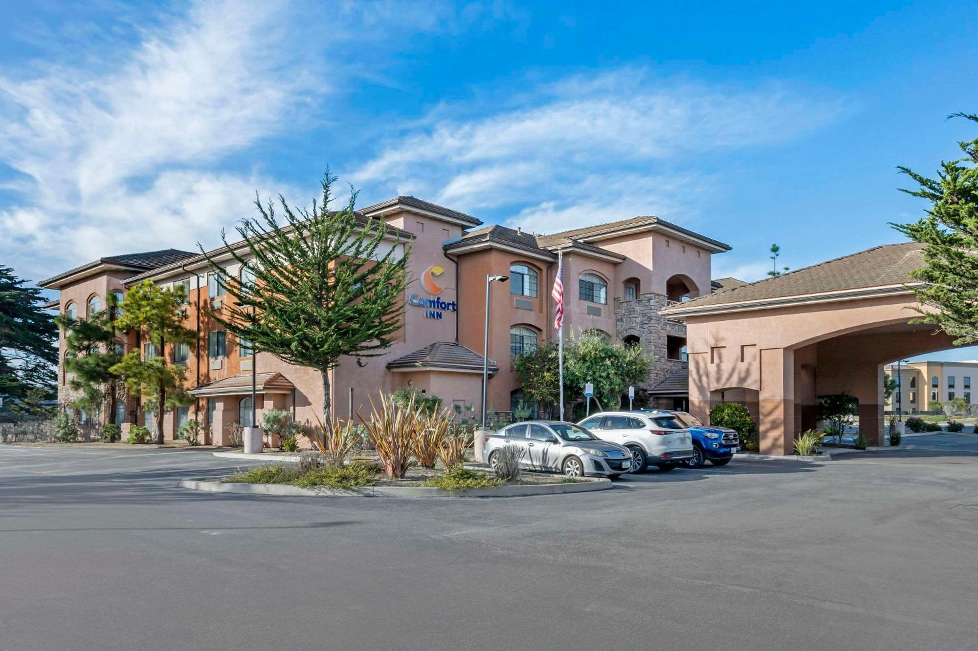 Comfort Inn Marina On The Monterey Bay Exterior foto